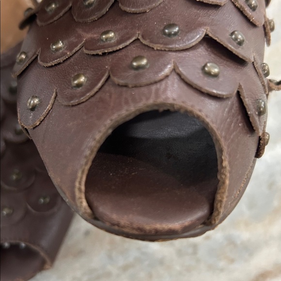 Schuler & Sons Philadelphia peep toe wedge shoes size 40 buckle strap brown - Picture 14 of 14